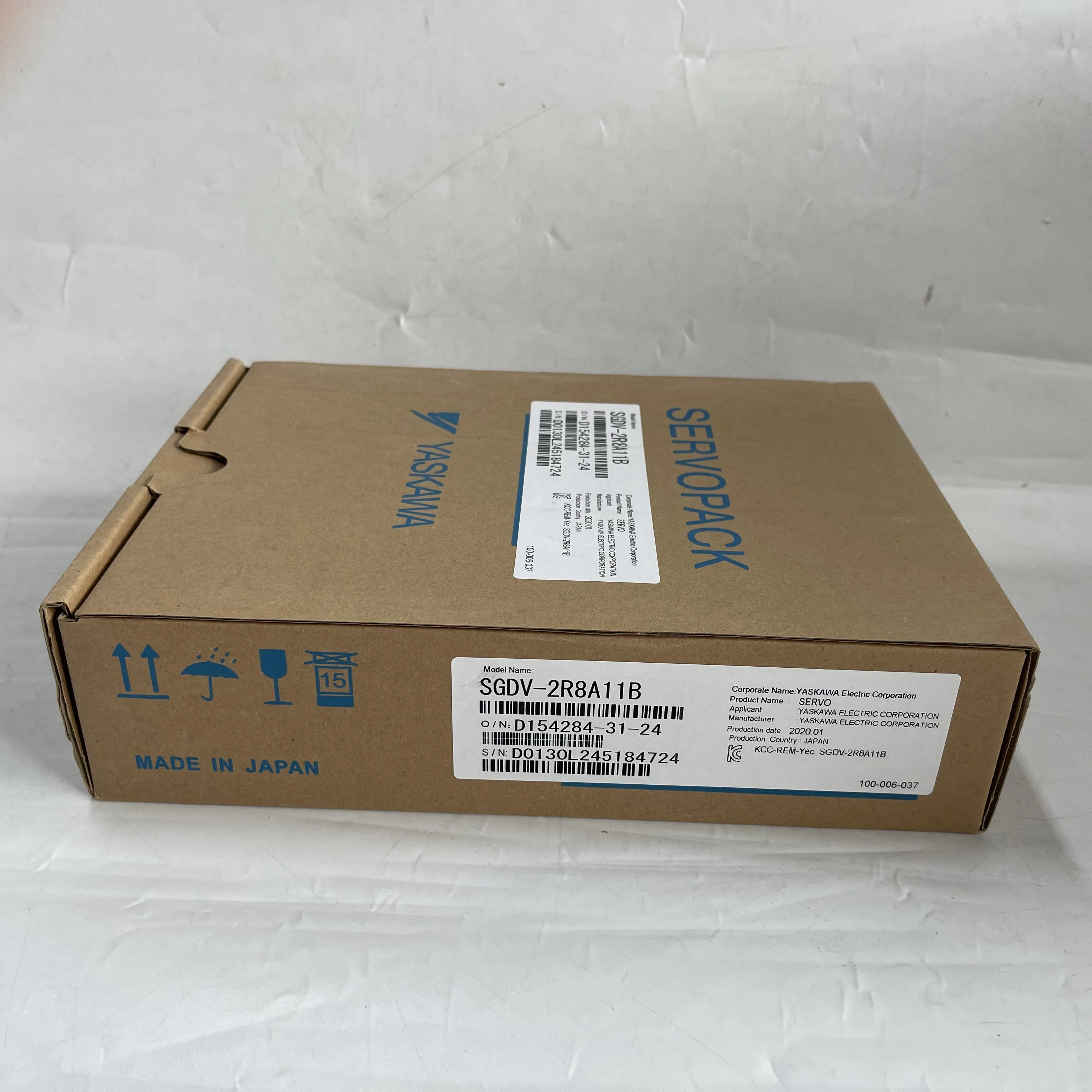 Yaskawa AC Servo Drive SGDV-2R8A11B Yaskawa AC Servo Drive SGDV-2R8A11B