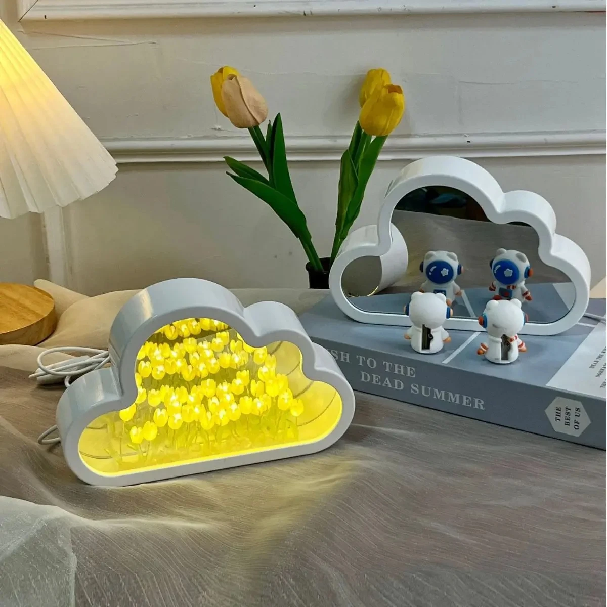 Hot Sale Handmade DIY LED Tulip Flower Night Light For Valentine's Gift Cloud Mirror Tulip Lamp