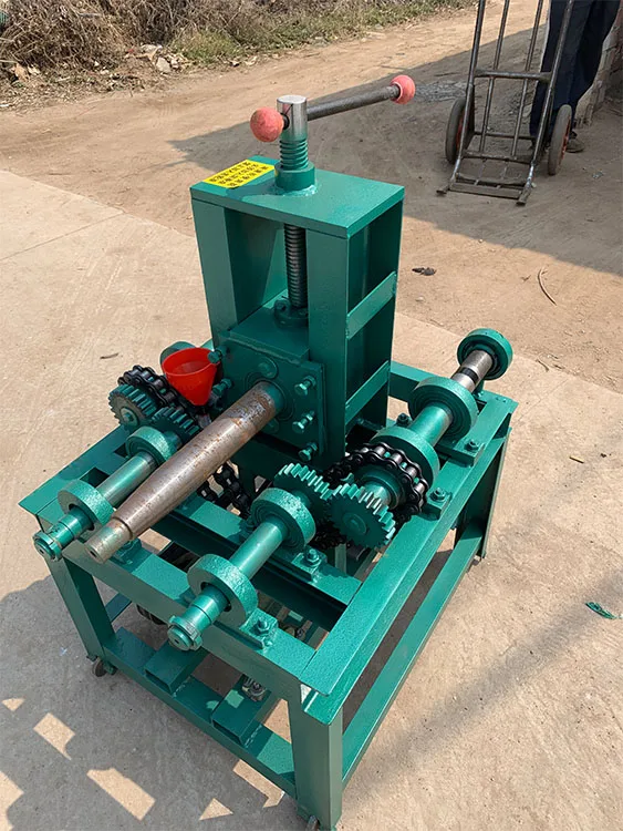 76 Aggravated Pipe Bending Machine Square Pipe Bender 4 Inch Square