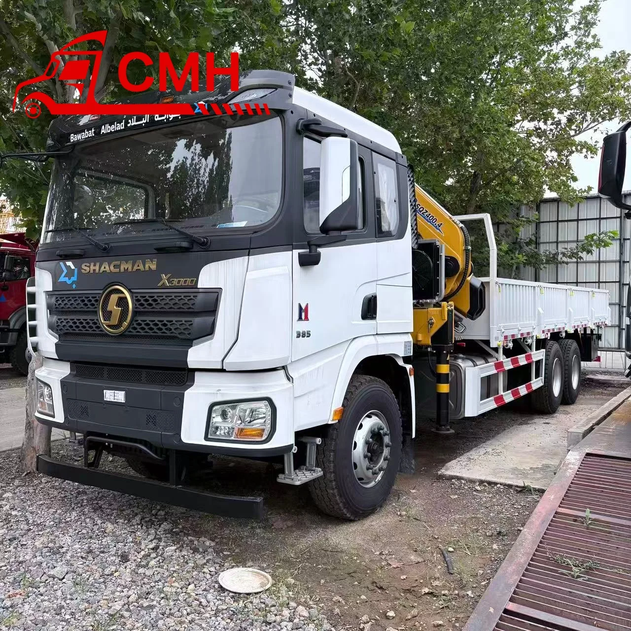 Camión pesado nuevo Shacman X3000 6X4 diésel 385 HP con furgón y cámara trasera diseñado para grúa de camión de 20 toneladas