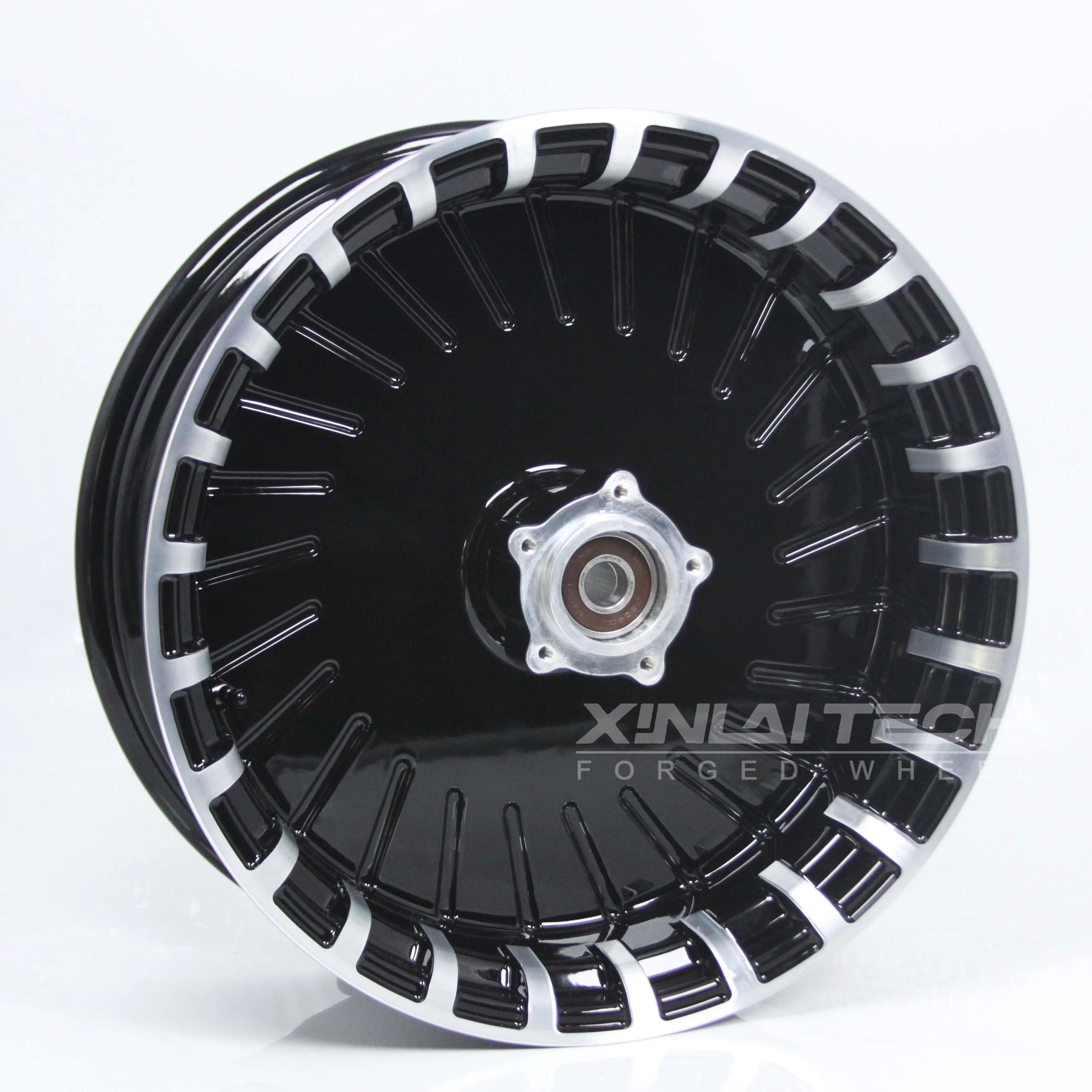 XL CNC Forged 6061-T6 Cruiser Motorcycle Wheels for Indian Scout Harley Davidson Chopper Bobber Bagger Motorbike Wheels