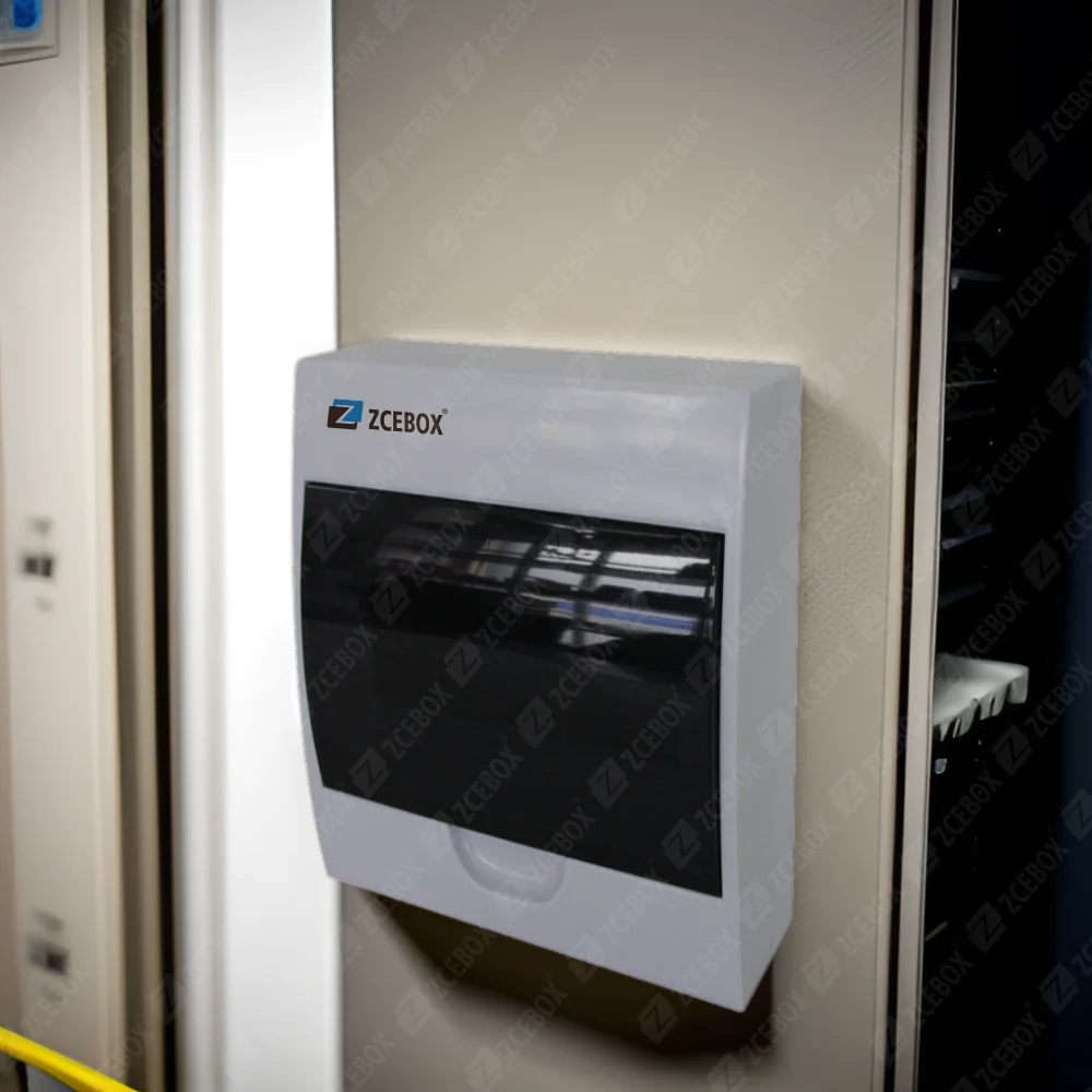 ZCEBOX Chinese Factory Price 4 6 8 12 18 Way Plastic Power Distribution Box for Housing Projects Electrical Switchboard