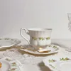 Taza y plato vintage rosa, 200 ml.
