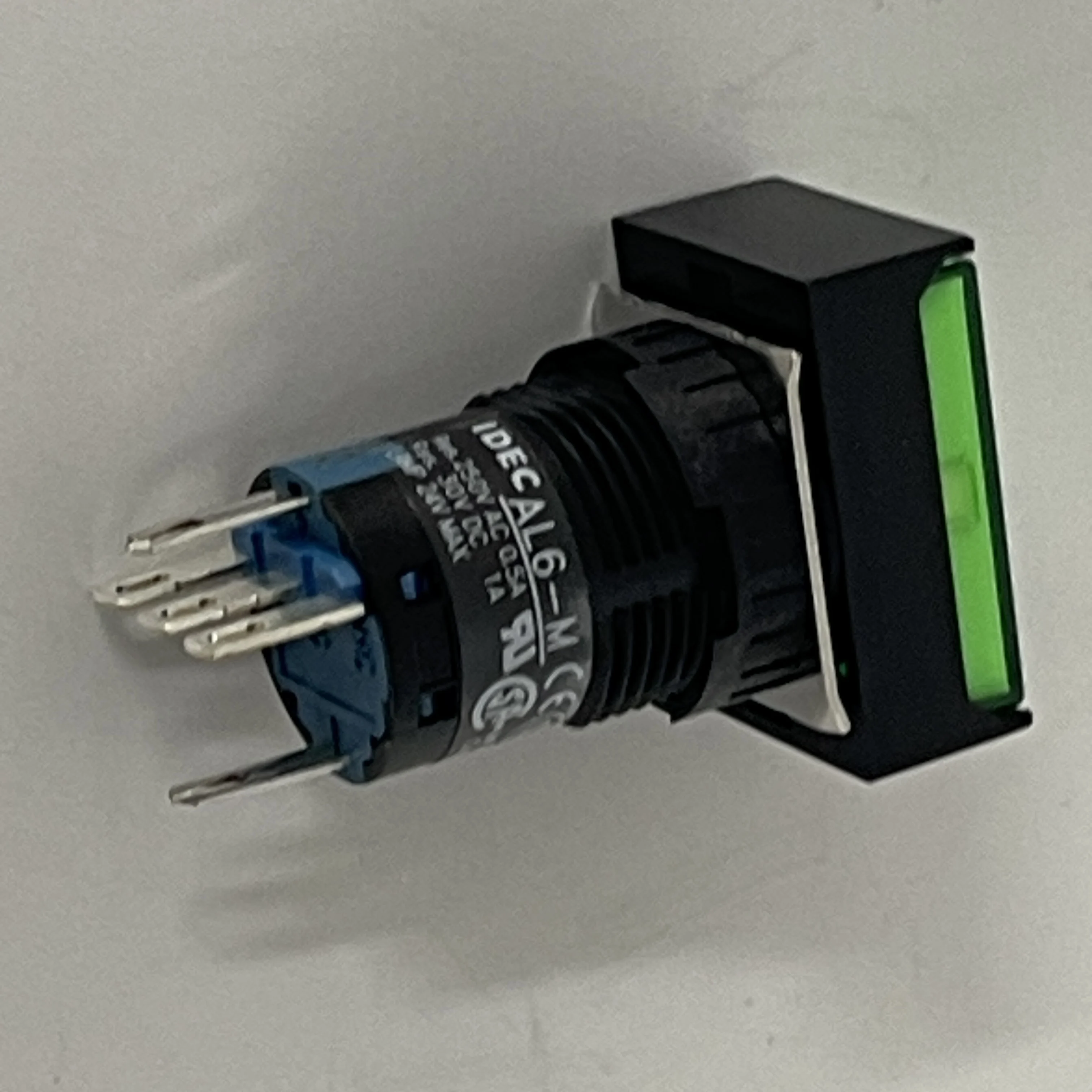 IDEC Pushbutton Indicator Light AL6-M IDEC Pushbutton Indicator Light AL6-M