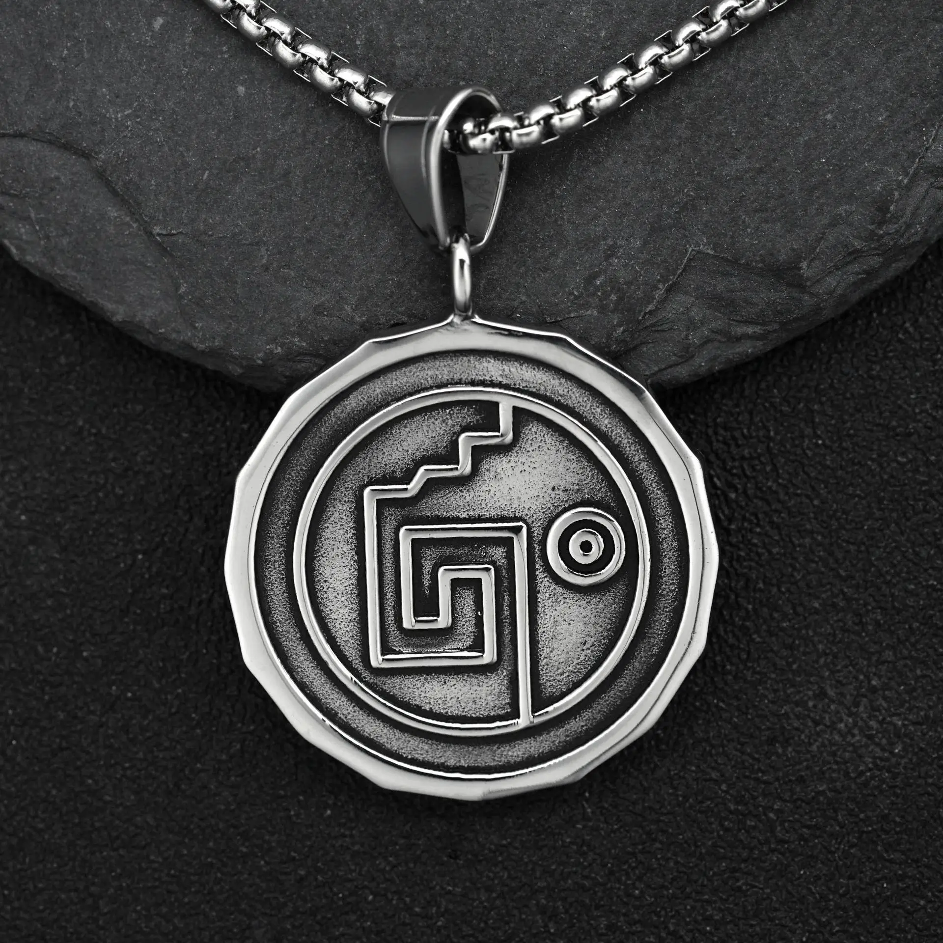 캐리비안의 해적 아즈텍 골드 해골 남성용 목걸이 빈티지 코인 쇄골 목걸이 도매 바이킹 펜던트