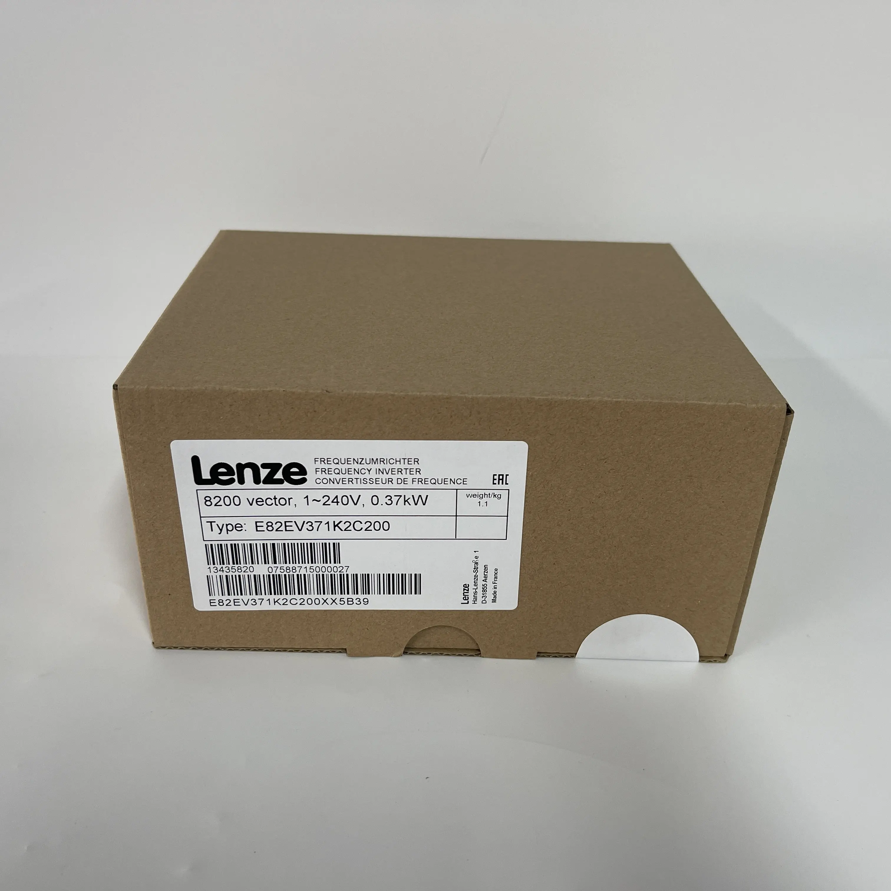 Lenze Frequency Inverter E82EV371K2C200