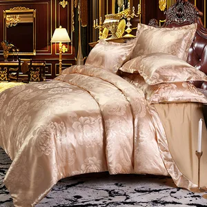 Premium Gift Ready Jacquard Bedding Set 4 Pcs, Luxurious Touch Duvet Cover in Elegant Packaging