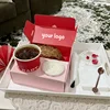 Soporte personalizado para pasteles y bebidas