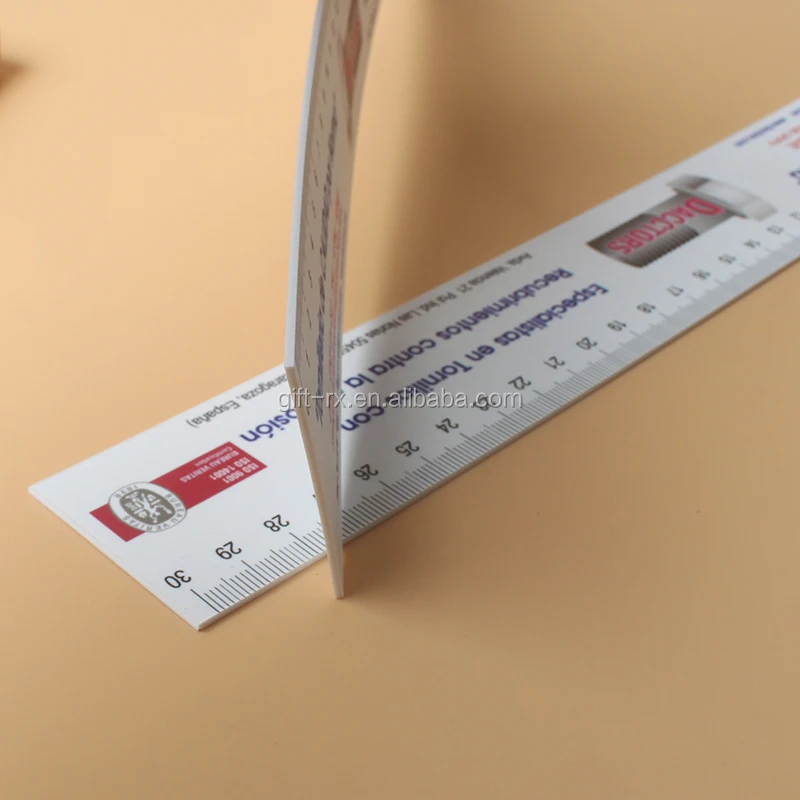 Рекламная складная пластиковая линейка 30