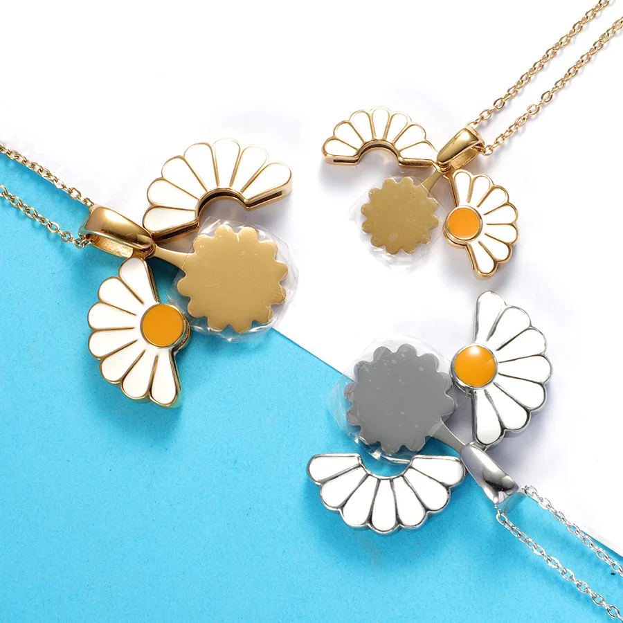 Personalized Flower Necklace