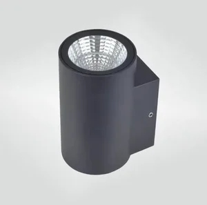 Modern LED Outdoor Wall Light Aluminum IP65 Waterproof Design with Warm White for Garden Porch Patio Exterior Lighting Fixture