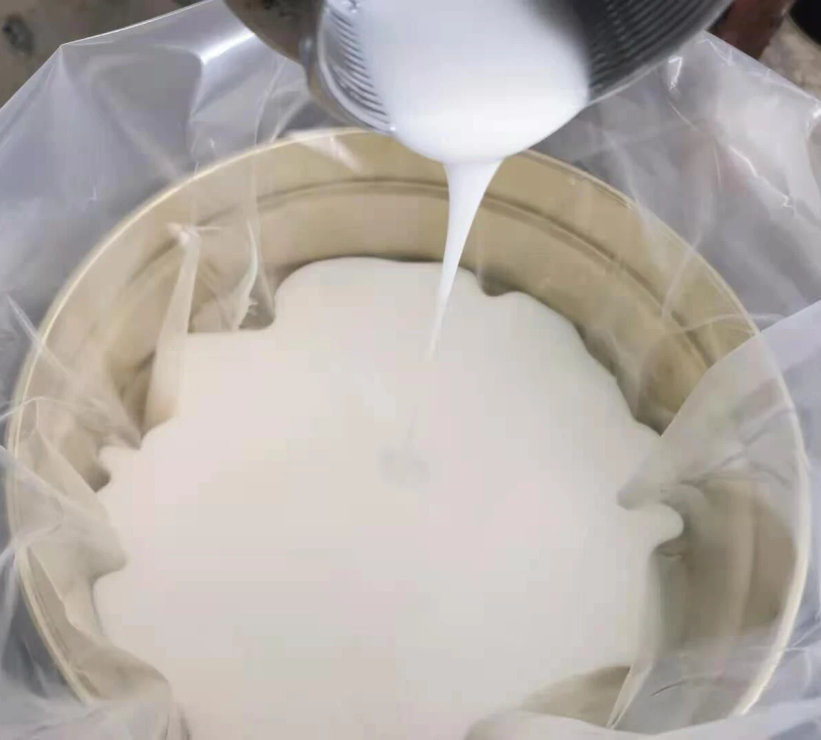Two-Part RTV2 10 Shore a Soft Silicone Rubber Liquid Molding Grade Tin Cure for Mould Making