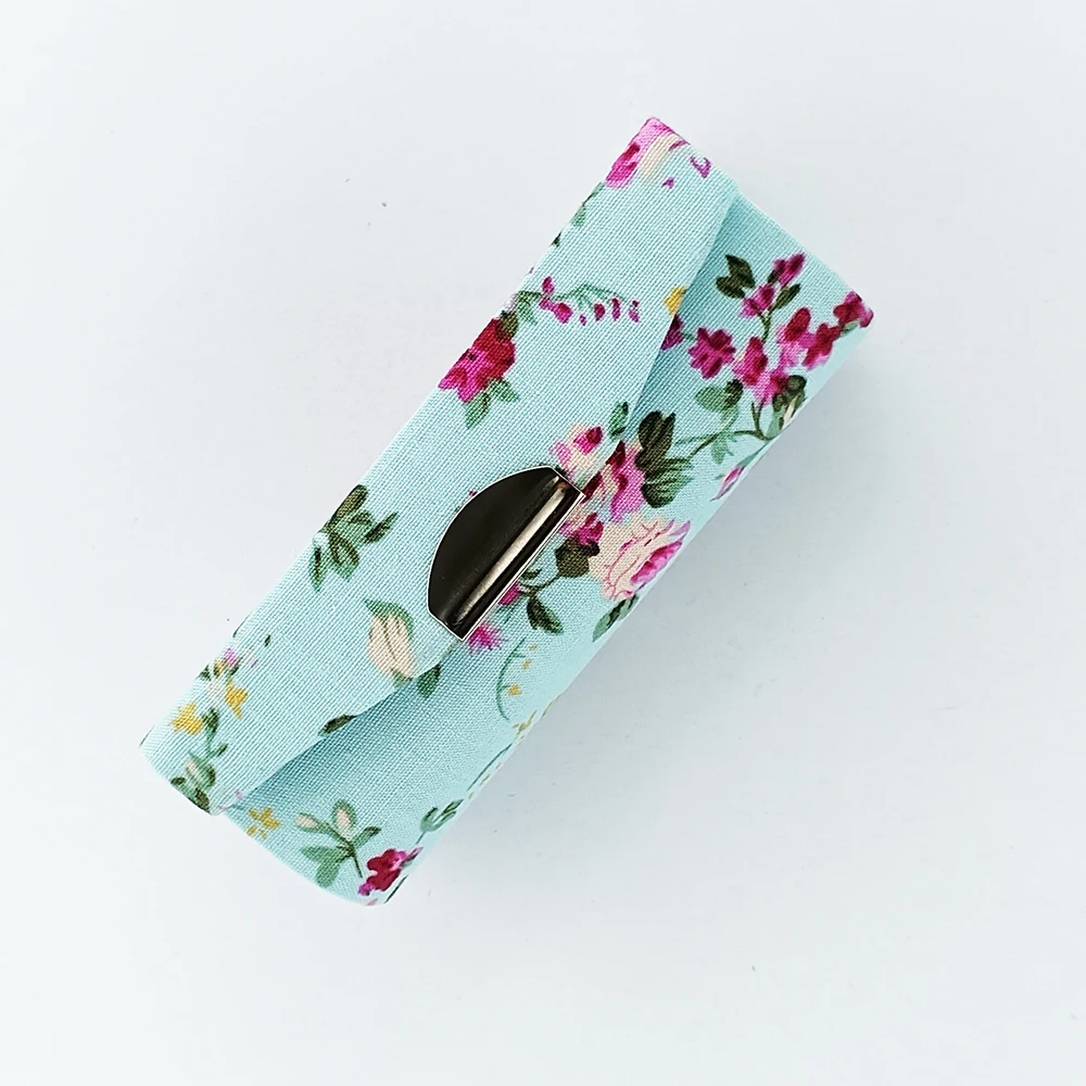 Women Floral Lipstick Case With Mirror Lipstick Holder For Purse Travel