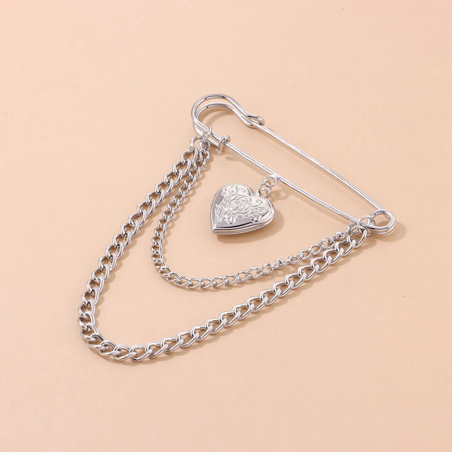 Spilla Di Compleanno Con Strass E Lettera – Accessorio Brillante Per Festeggiare La Ragazza Del Giorno