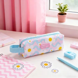 Wholesale OEM Custom Flower Shaped Pencil Case: Factory Supply Zippered Stationery Bag with Beautiful Appearance