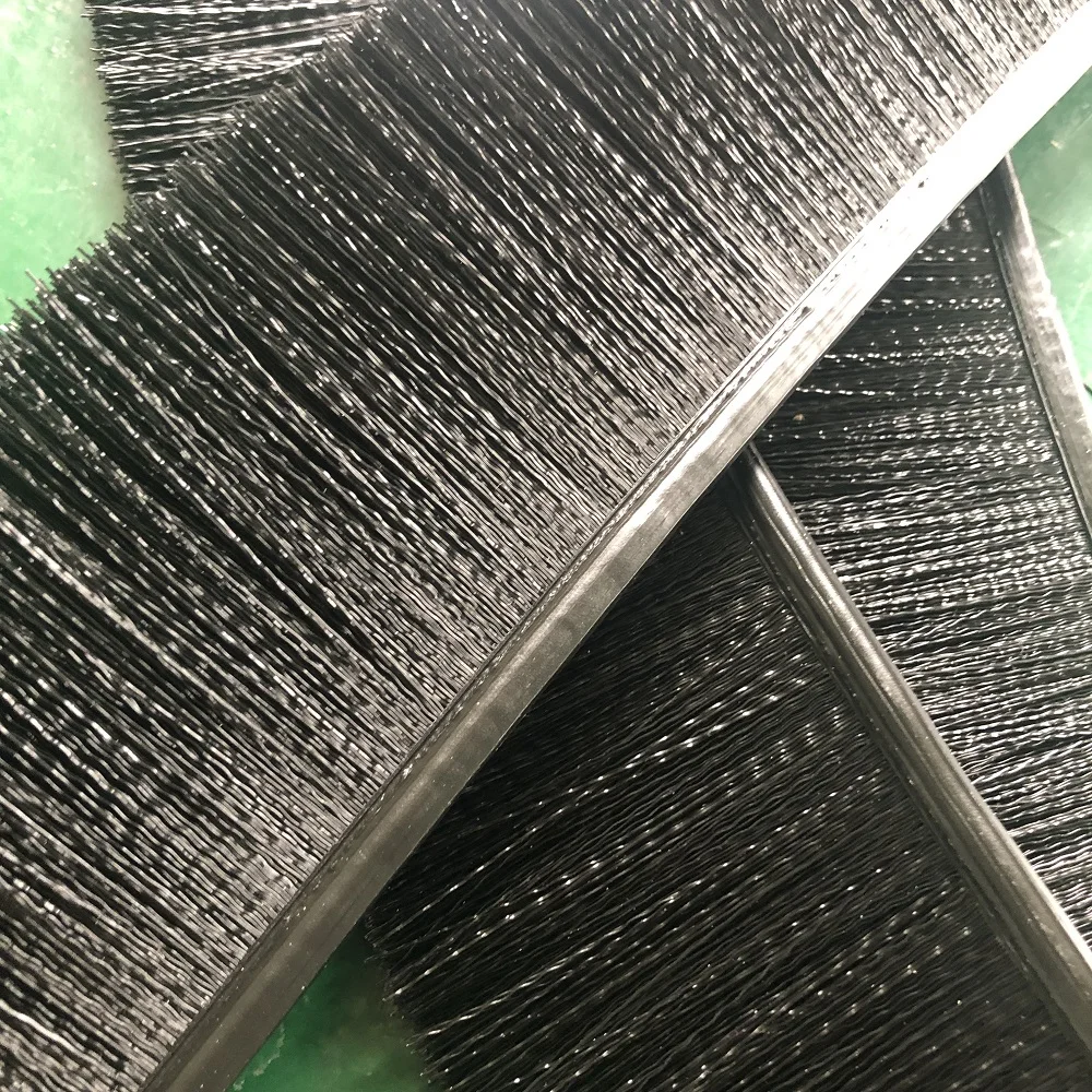 TDF Escalator Skirt Strip Brush With Aluminum Pedestal Elevator Parts