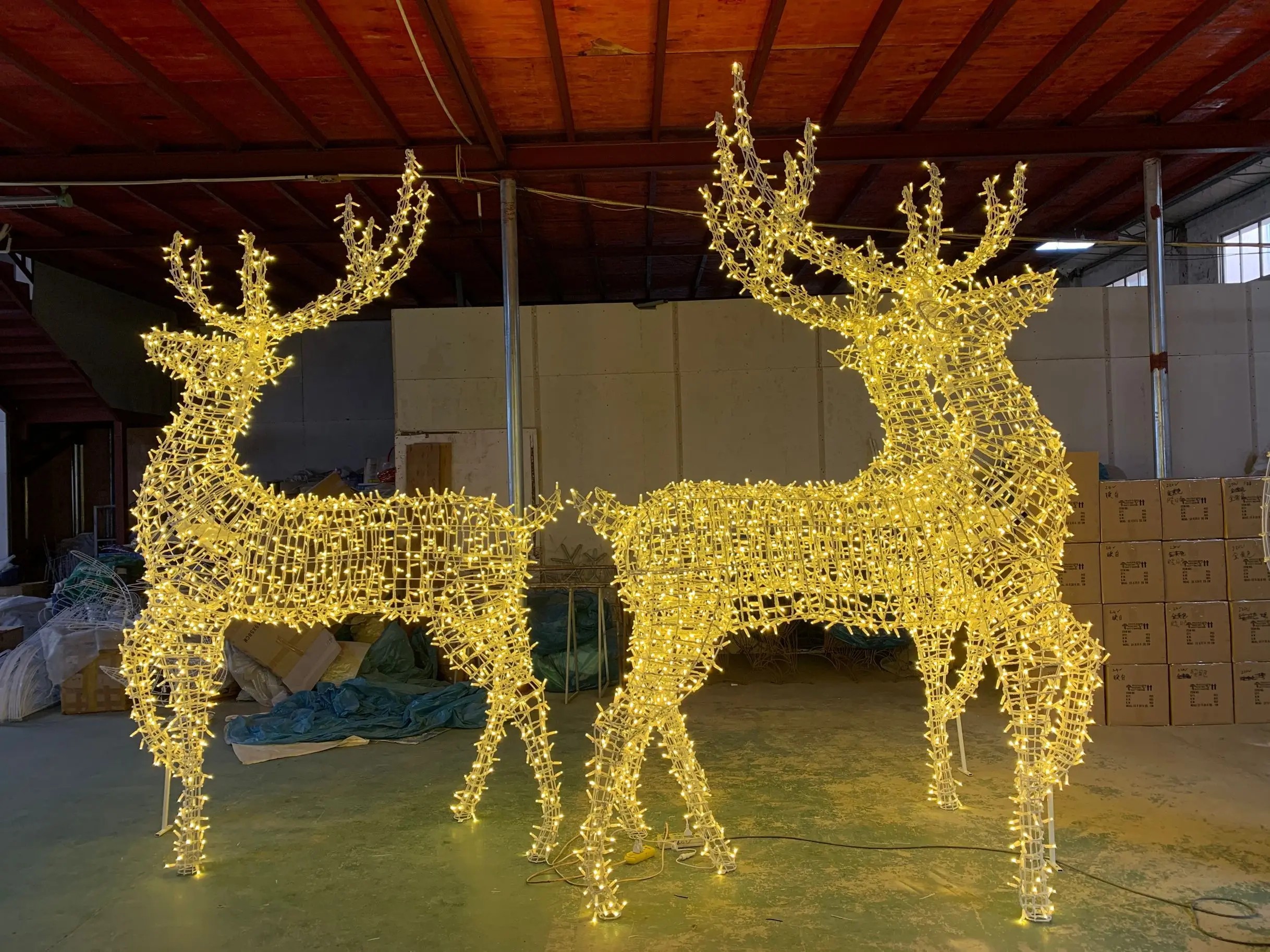 Reindeer LED Lighting Large 3D Outdoor Lighted Deer New Year Christmas Decoration
