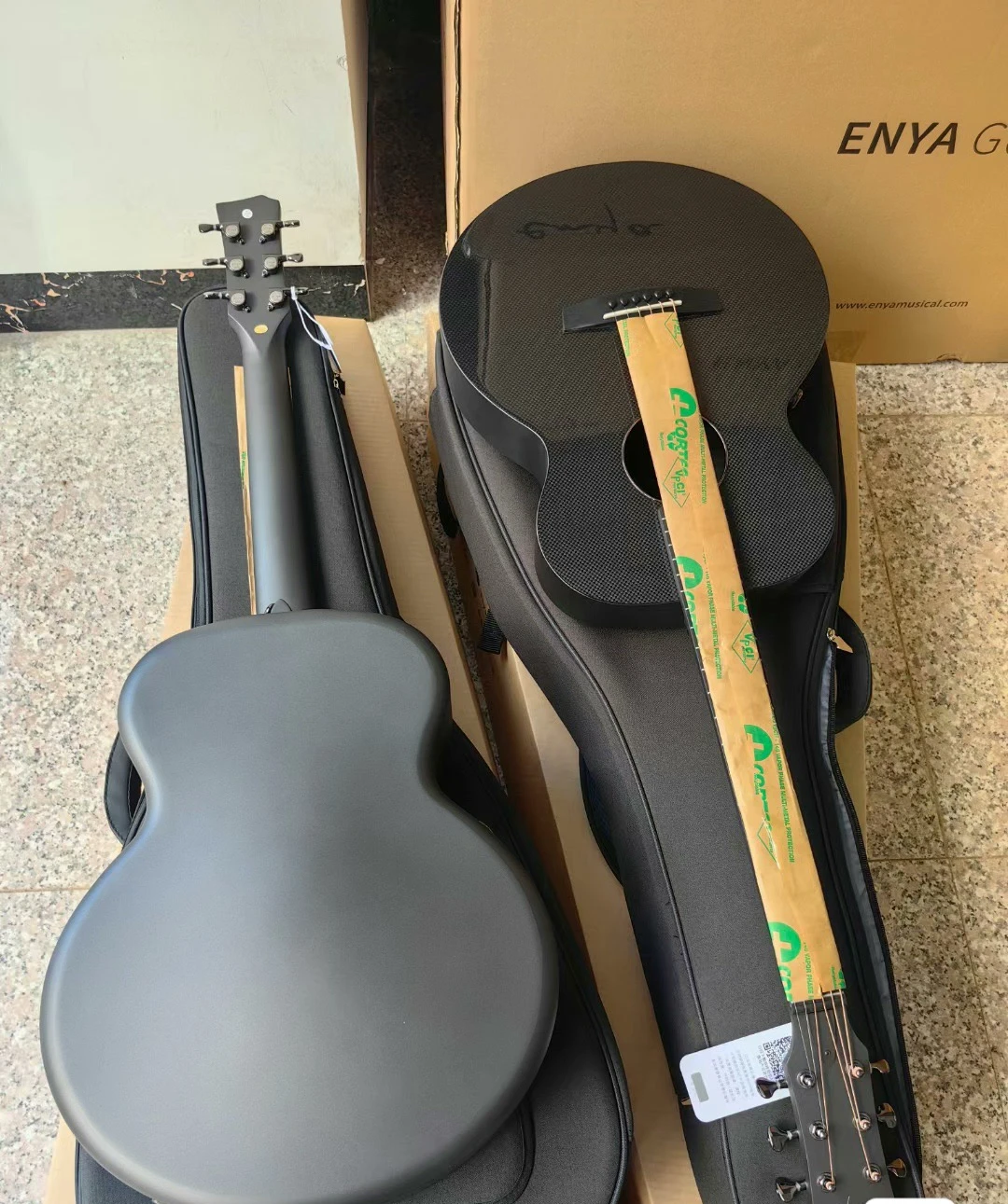 Enya X3 Pro アコースティックギター Amazon.com: Enya Acoustic Electric Guitar Carbon Fiber X3