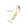 Tenedor de oro