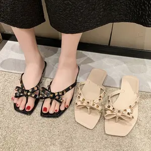 QuiteS 2026 Bowknot Flip-Flops Versatile Square Toe Sandals Rivet Fashionable Casual Flat Shoes for Women Summer Beachside