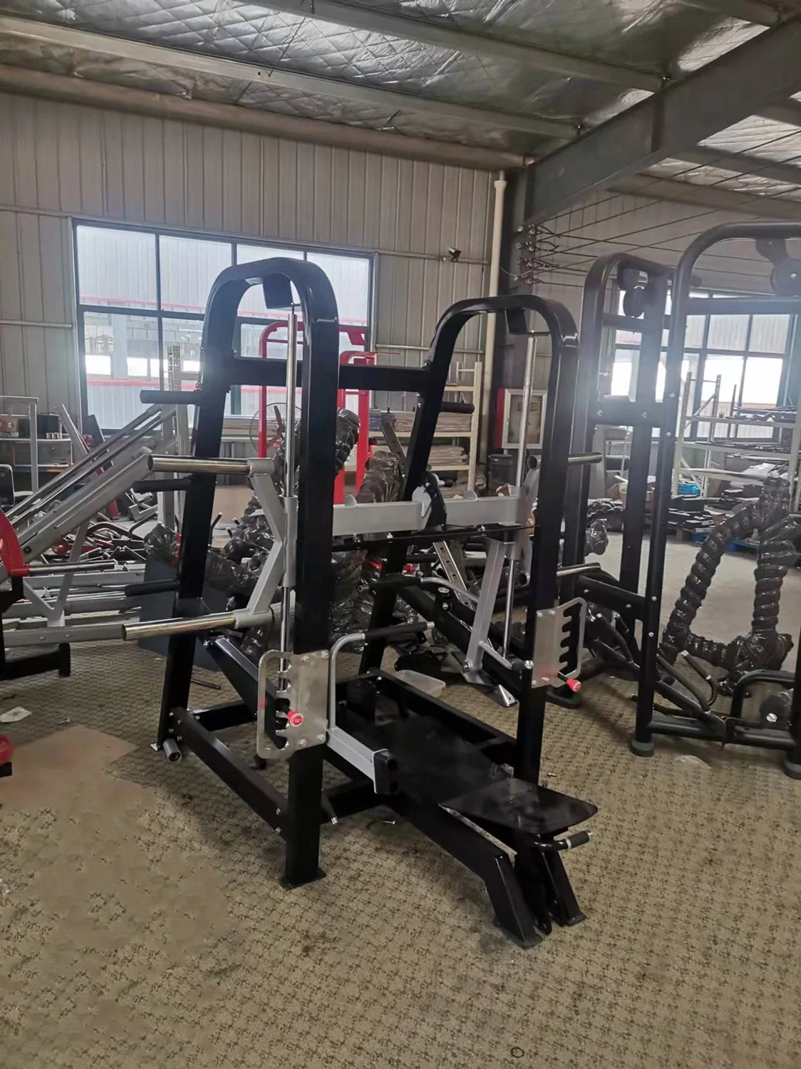 High Quality Commercial Plate Loaded Machine Fitness Gym Equipment Hip Thrust Machine for Gym Centre