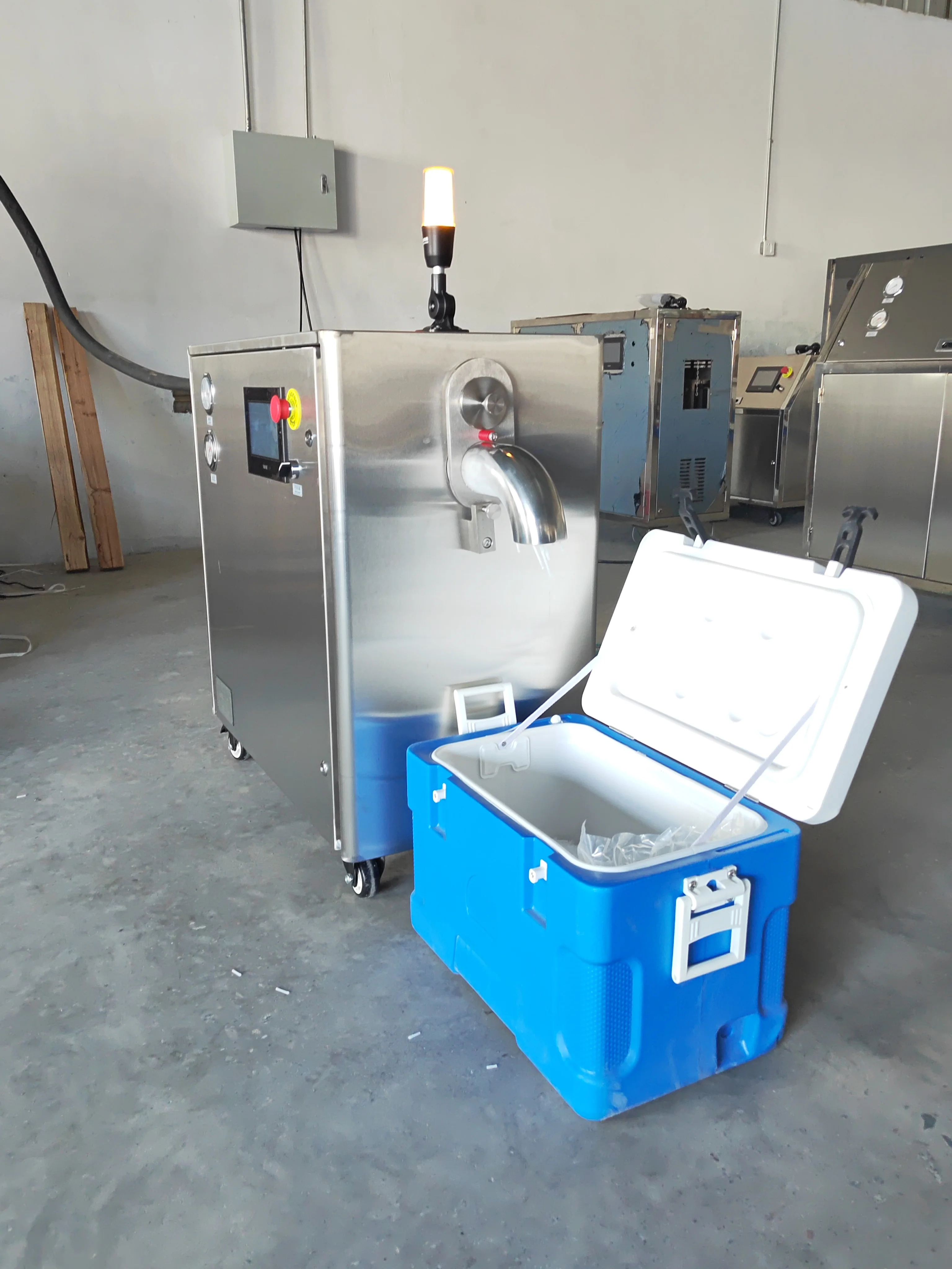 Dry Ice Pelletizer Making Machine 30kg 50kg 100kg 150kg 300kg Dry Ice