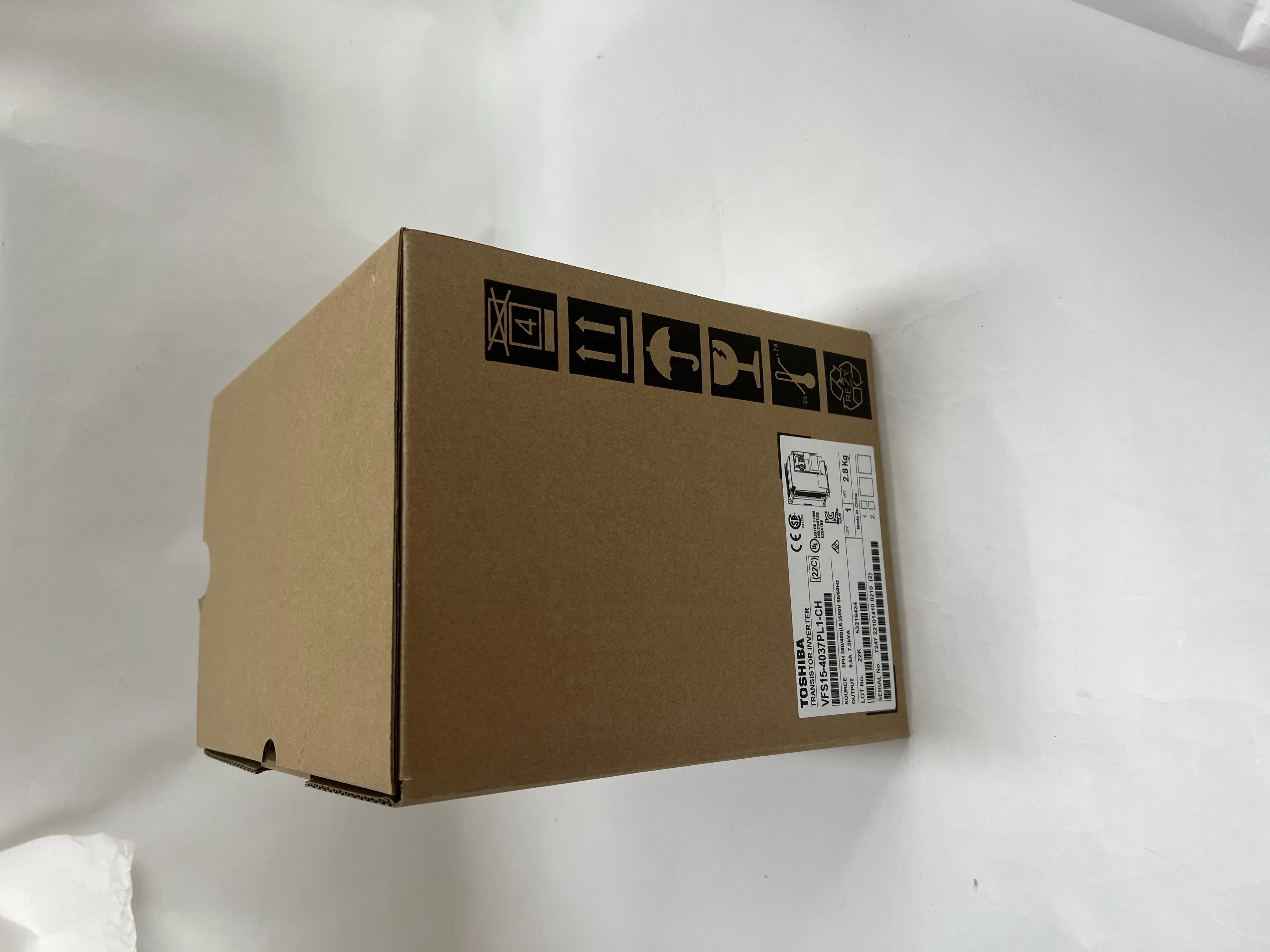 Toshiba Frequency Inverter VFS15-4037PL1-CH Toshiba Frequency Inverter VFS15-4037PL1-CH