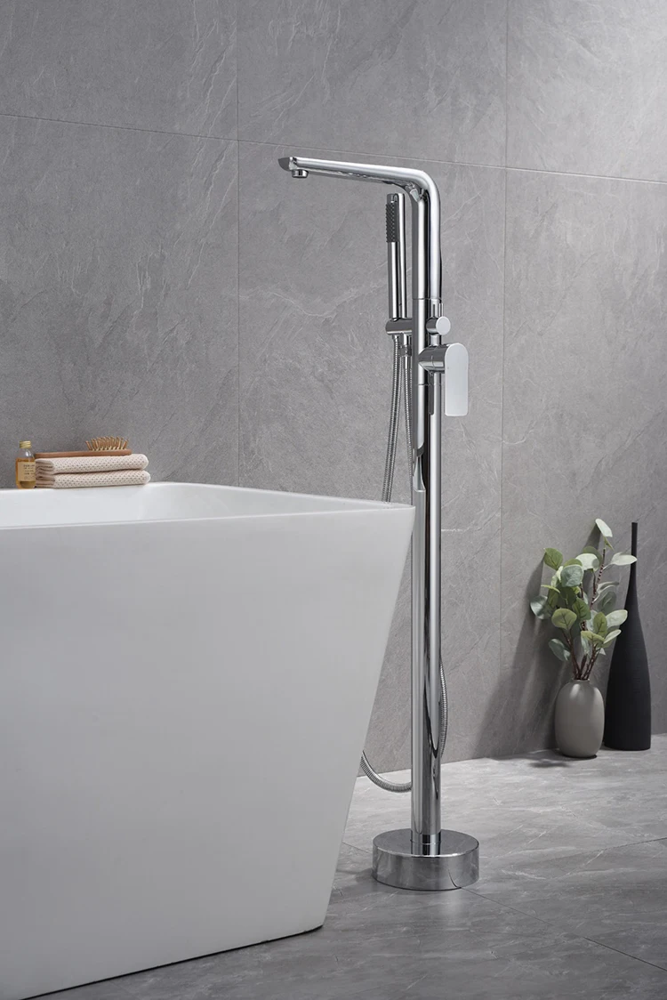 Ducha independiente del grifo de la bañera de latón de la función de agua fría caliente montada en el piso