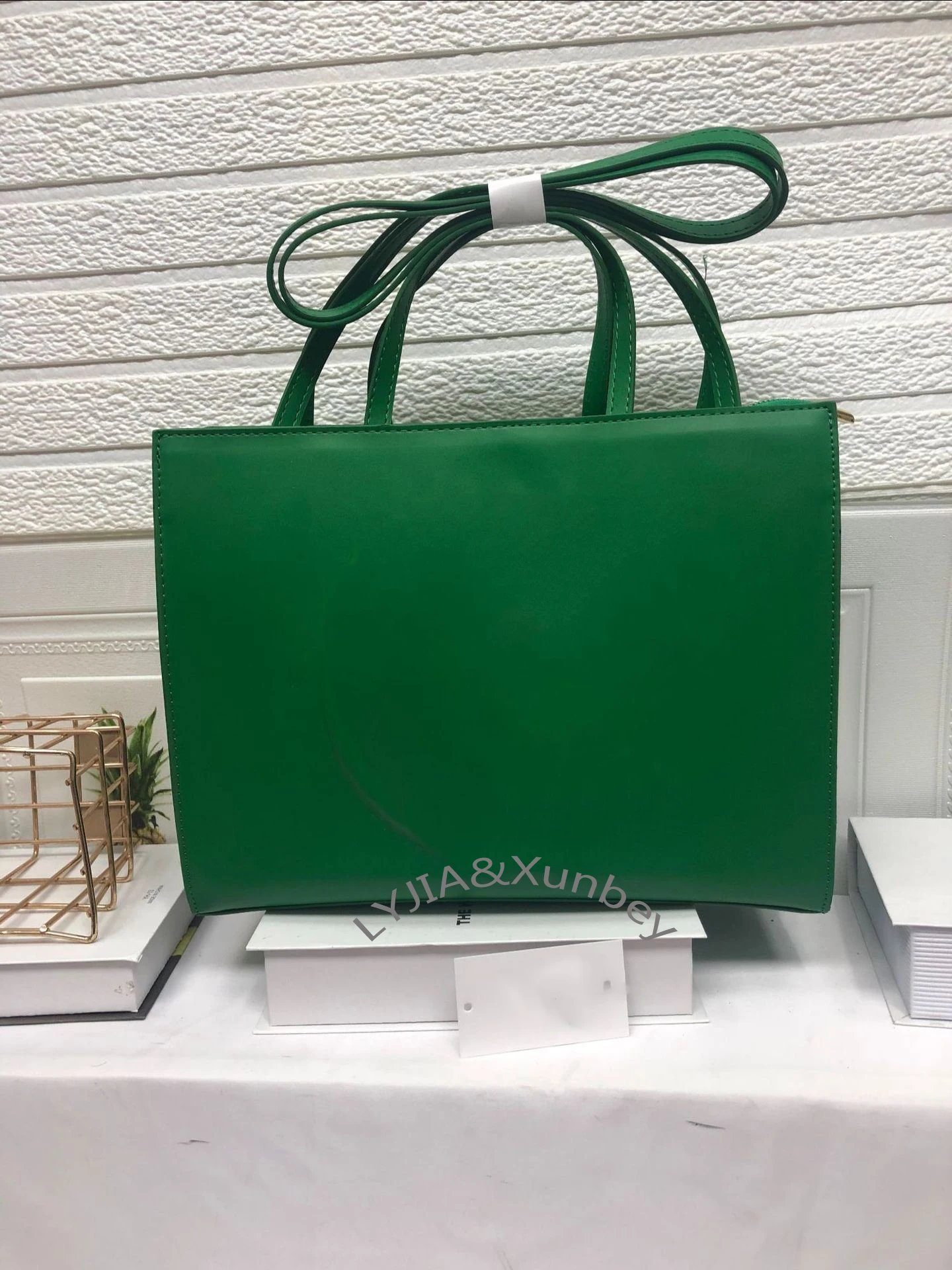 2023 Custom Women Luxury Designer Crossbody Purses And Handbags Tote