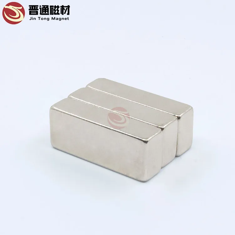 الأكثر مبيعاً نيوديميوم مغناطيس قوي دائم كتلة Ndfeb 25X8x2
