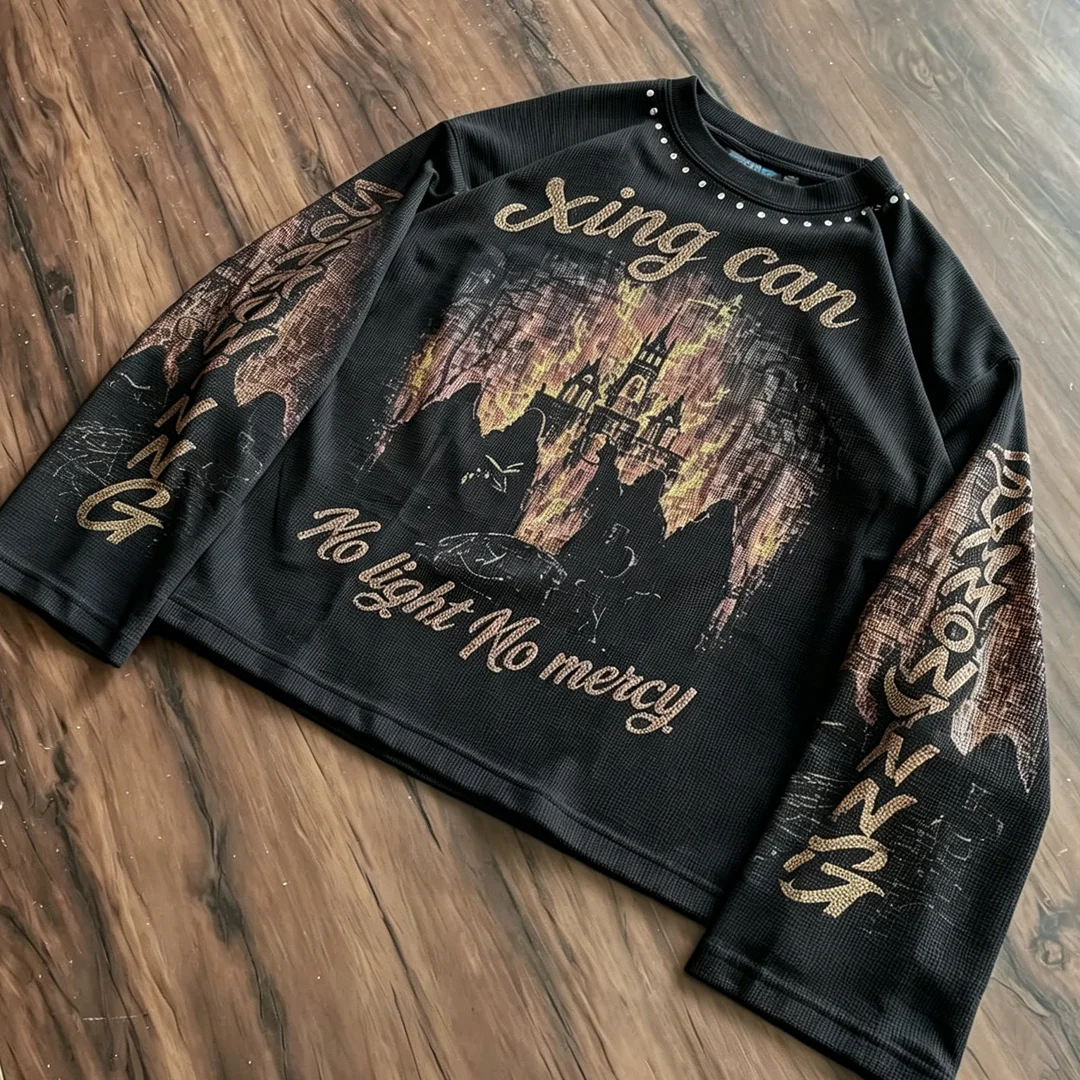 Niestandardowy męski top z długim rękawem w stylu sun washed vintage, nadrukowany cyfrowo DTG, o przesadnie luźnym, prostokątnym krójcie – odzież streetwearowa