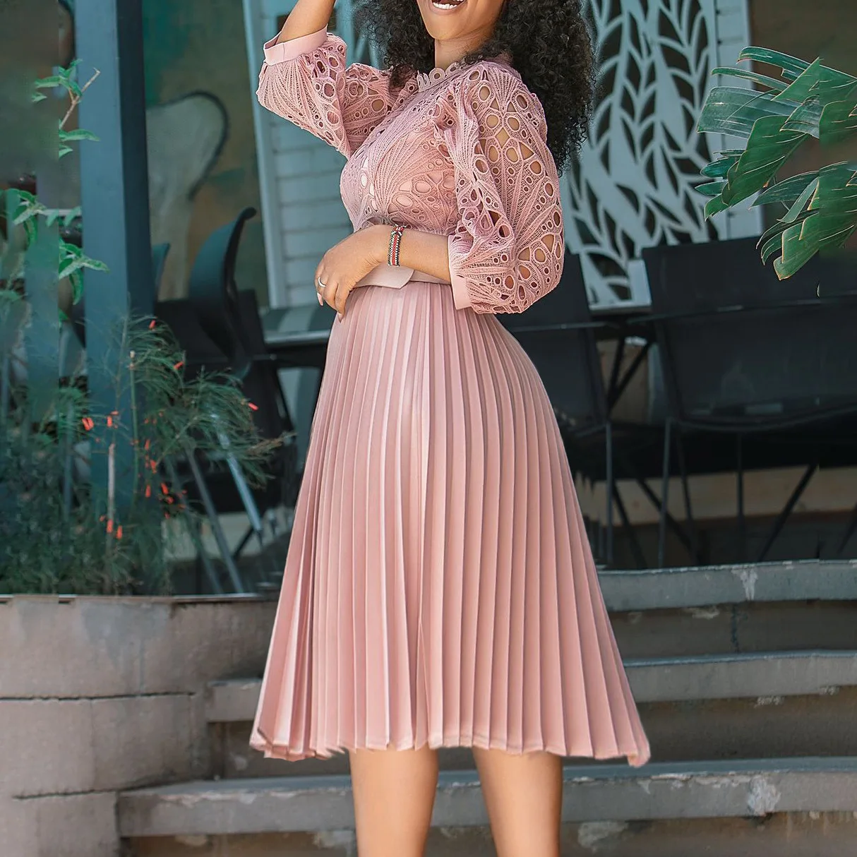 D254 Latest Design Summer Ladies Office Dresses Large Size Lace Hook Flower Hollow Pleated  Women Casual Dresses