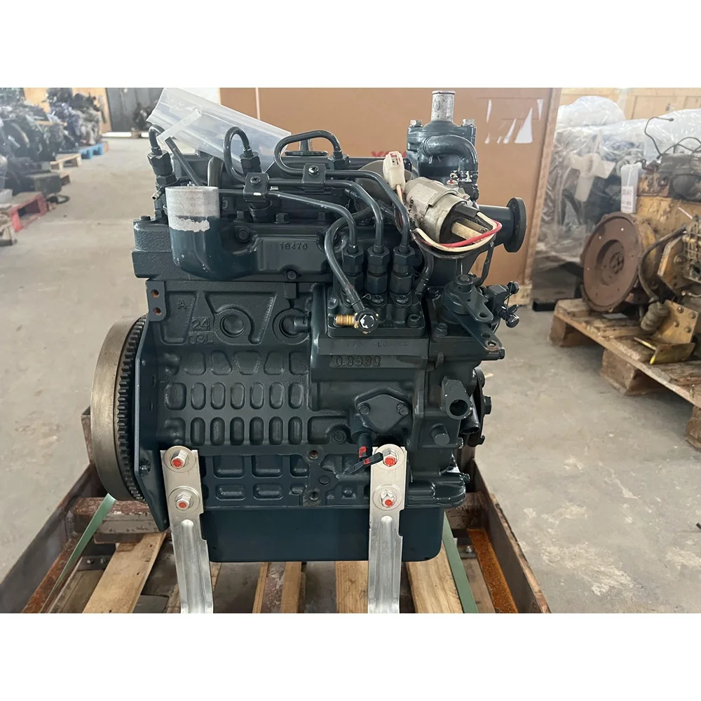 D902-EF04 Complete Engine Assembly 4LQ6244 3000RPM 15.3KW Fit for Kubota Engine 5