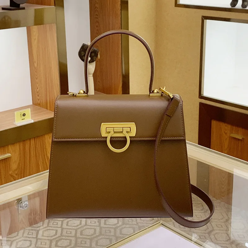 Men's Crossbody Bag Fashion High Quality Genuine Leather Shoulder Bag Casual Black Business Handbag For Phone  Travel