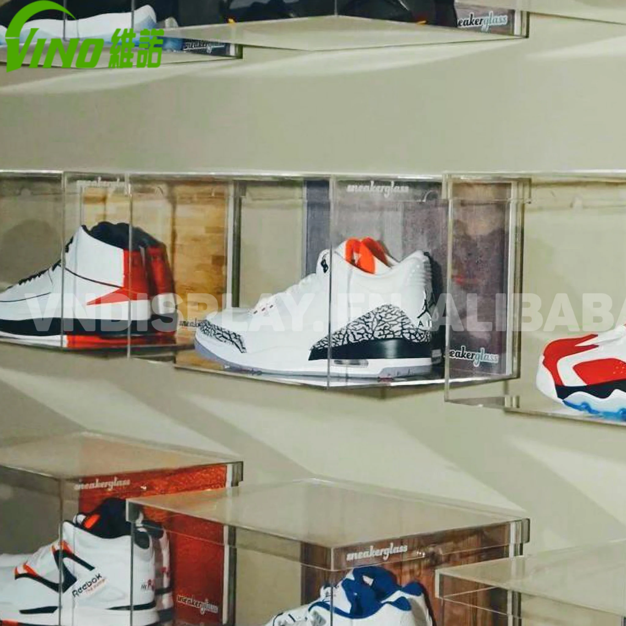 Customized Acrylic Shoe Box Bolt Inserting Type clear Sneaker Box with Lid Wall Storage case Shoe Wall Mounted