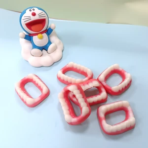 Factory Price 5g Halloween Decor Fruity Flavored Health Gummies Snack Gummy Candy