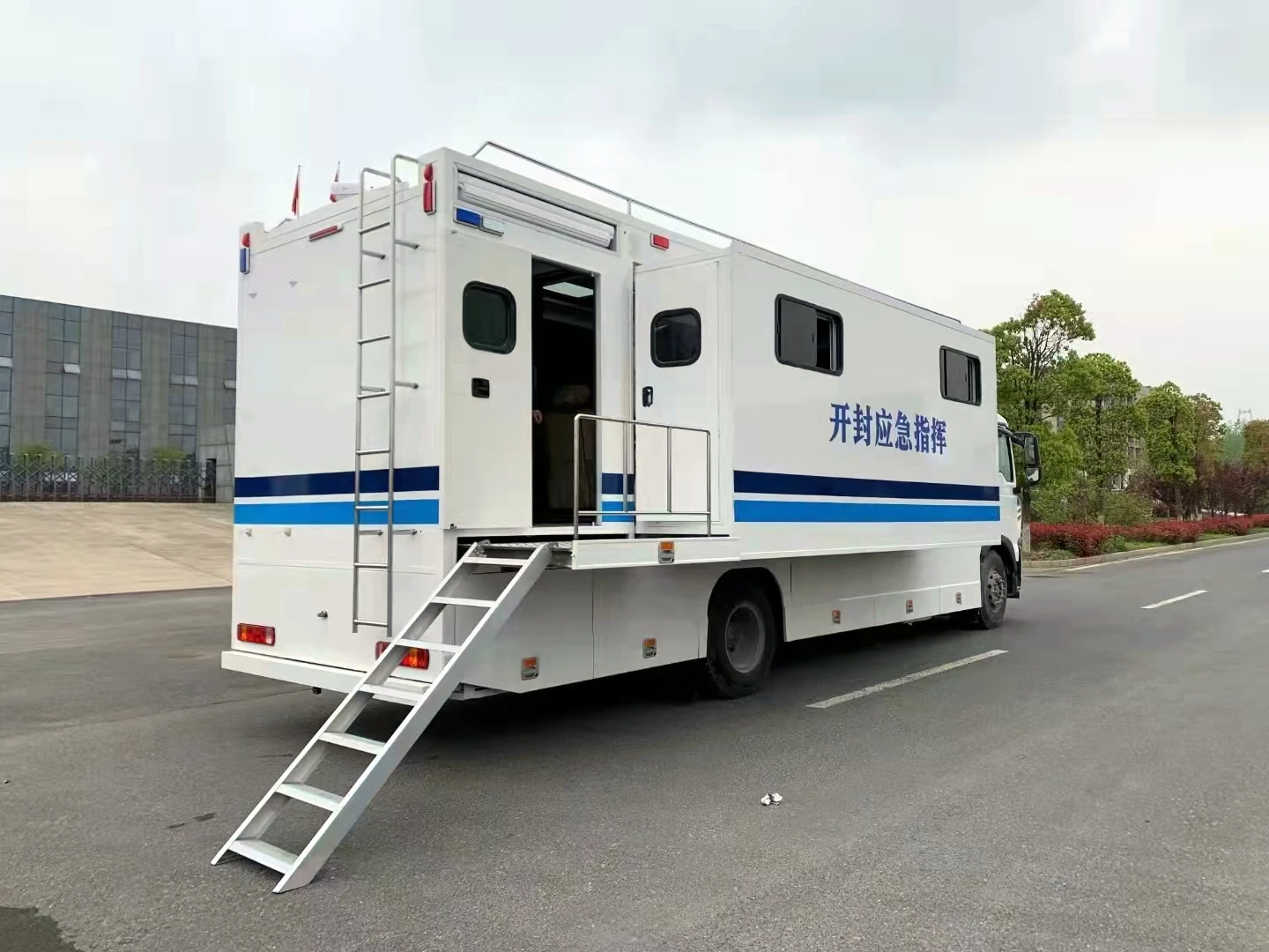 Large Mobile Command And Control Vehicles Mccv Buy Recreational