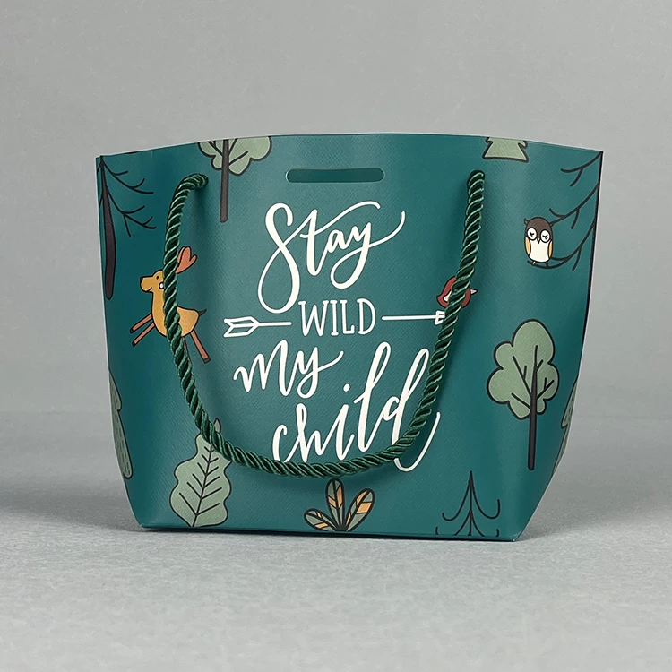Small Gift Sacks | Lipack Customised Recyclable Wax Coated Paper Small Gift Bag Laminated Coated Cardboard Paper Bag With Logo