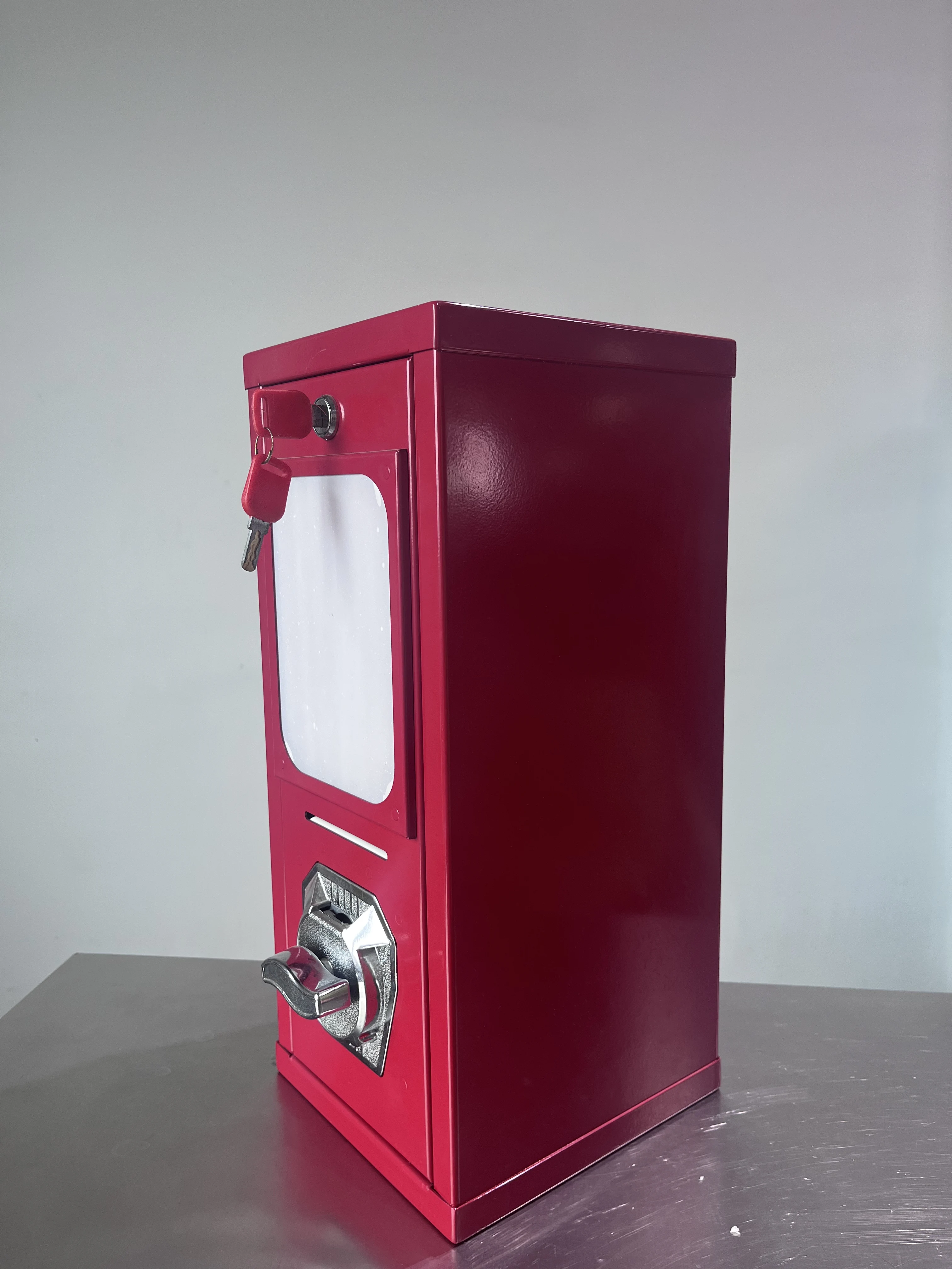 Coin-Operated Tatoo Sticker Cards Mini Vending Machine Customized For Entertainment Compact Vending Machine token