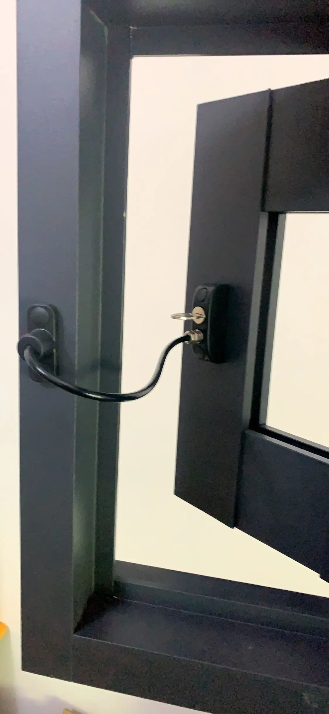 Restrictor Kid Safety Stainless Key A Lockable Window Security Cable