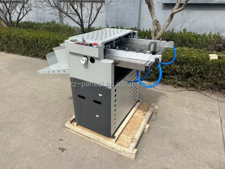 QC660 Automatic Creasing and Perforating Machine