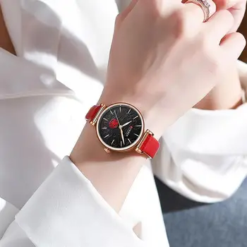 Curren Ladies Watches Luxury 9078 Fashion Leather Quartz Wristwatches Girls Casual Fashion Watch Glass Alloy with Flower Women