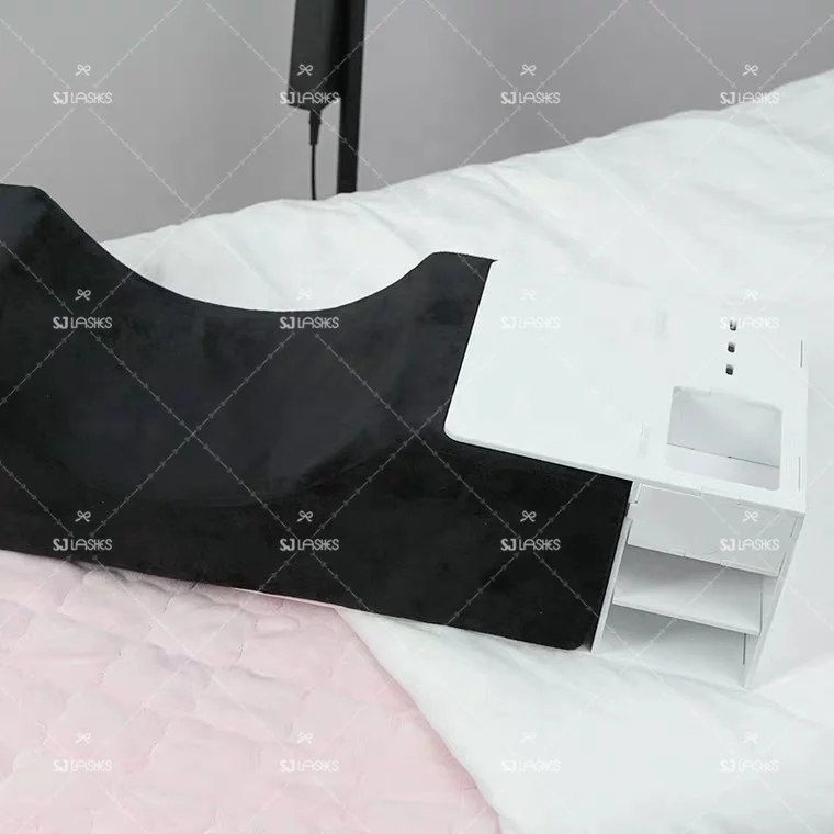 backdrop lash pillow