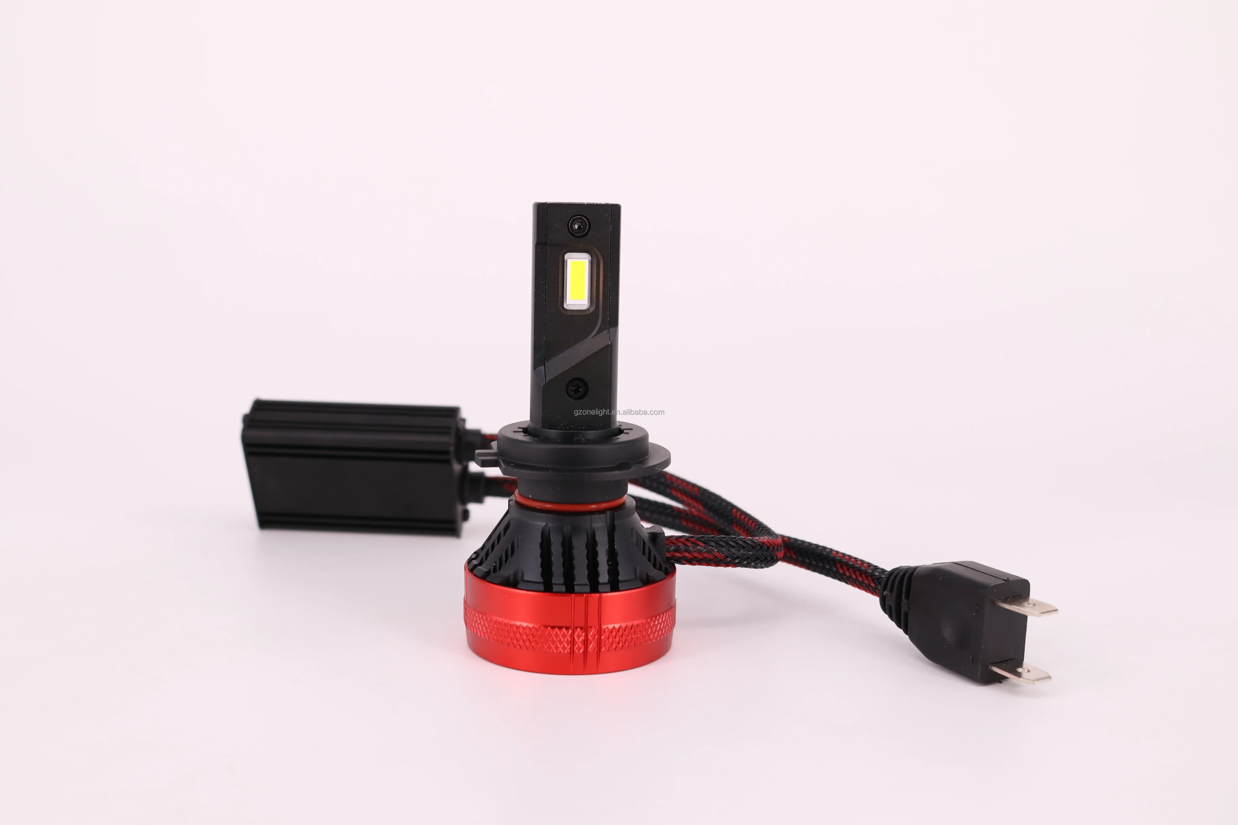 Светодиодные лампы h7 артикул. Philips hb4 9006 led. Led лампы k7 h7. Лед лампы оптима н7. Оптима h7 led.