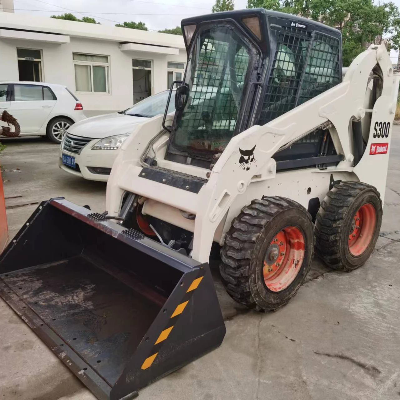 2017 Year Bobcat Skid Steer Loader Bobcat S 300 Used Skid Steer Loader