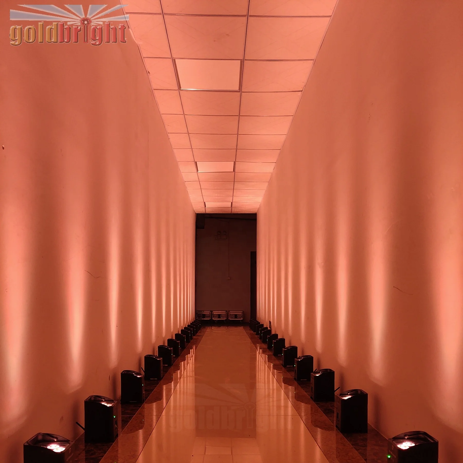 4x10W RGBW 4in1 WIRELESS DMX up Lights Battery Powered LED Par Light for PARTY WEDDING DJ SHOW