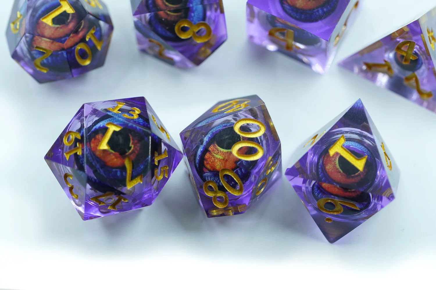Yushun 7pcs/set dados líquidos resinosos poliédricos para TRPG Xogo de táboa D4-D20