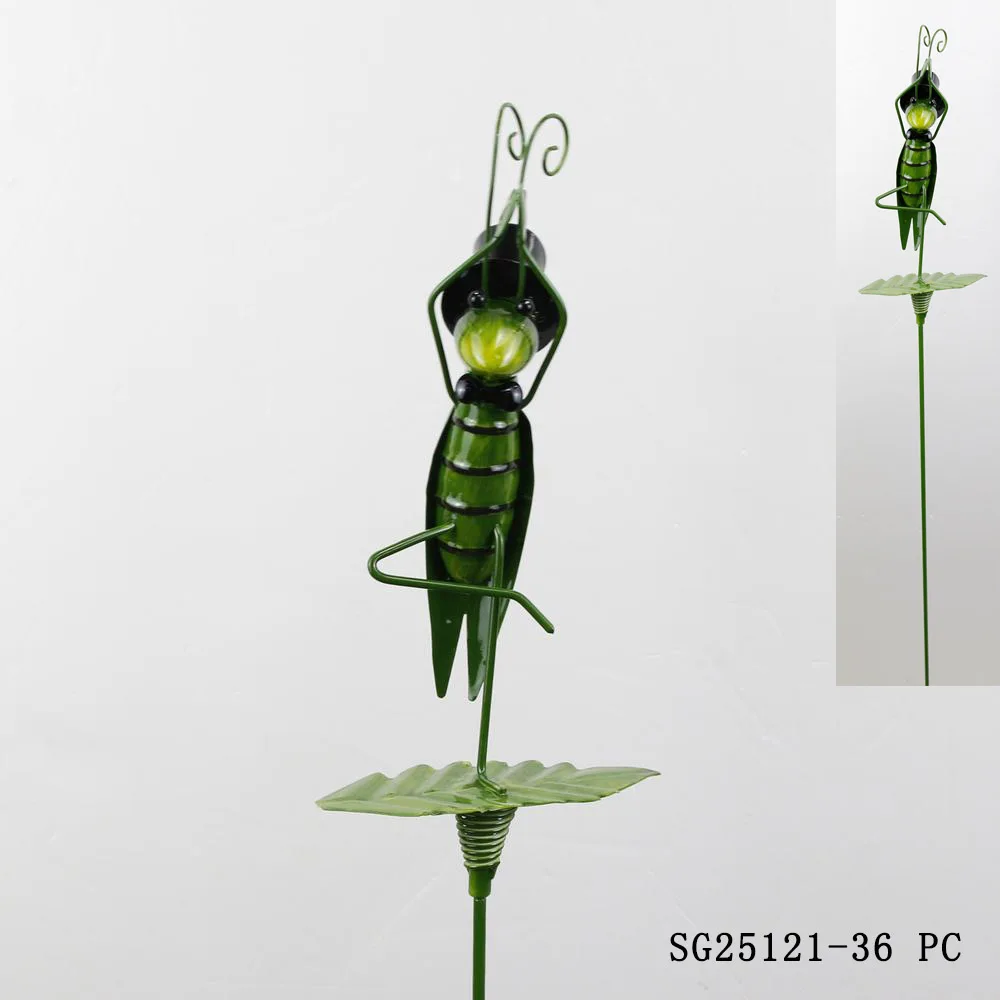 Waterproof Metal Cute Animal Grasshopper  Stake SG25121-36