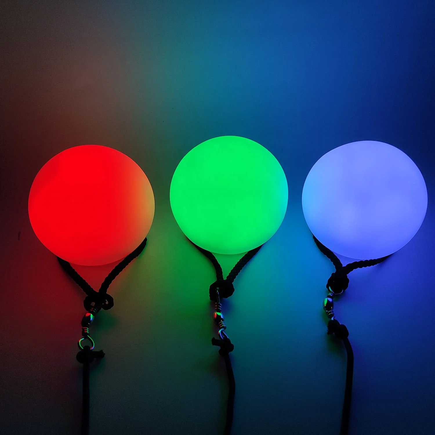 LINLI Battery Powered RGB Color Changing LED Juggling Ball