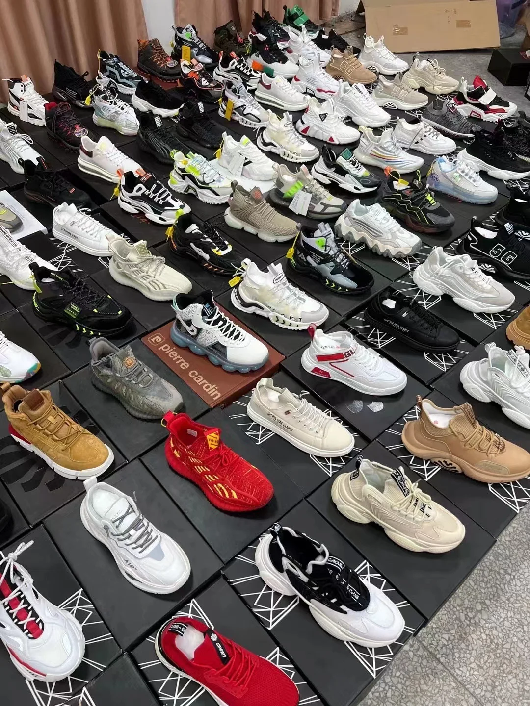 Tailings Casual Stock Shoes Wholesale Wholesale Low Price Fashion Shoes